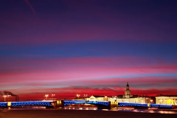 St. petersburg akşam — Stok fotoğraf