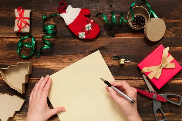 Weihnachtsbriefe schreiben — Stockfoto