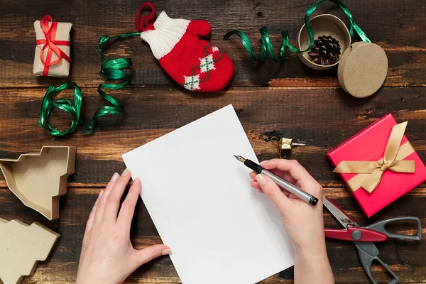 Weihnachtsbriefe schreiben Stockfoto