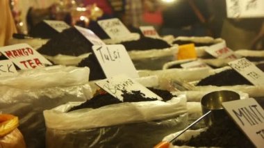 Goa pazarda farklı baharatlar