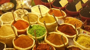 Goa pazarda farklı baharatlar