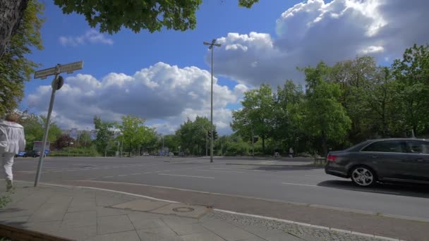 Circulation routière à Berlin, Allemagne — Video