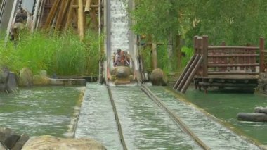 Kaydırağı amusement park, yavaş hareket