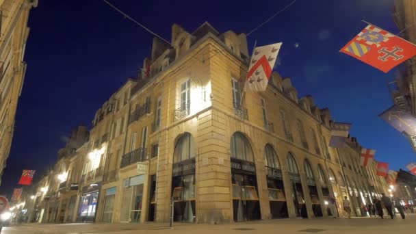 Dijon street por la noche, Francia — Vídeos de Stock