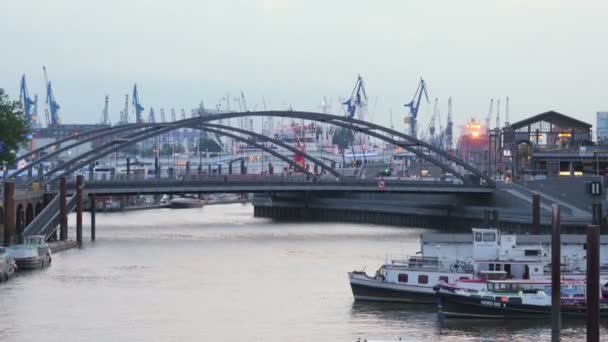 Vista del puerto de Hamburgo, Alemania, 4k UHD — Vídeo de stock