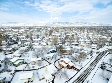 Fort Collins kış cityscape