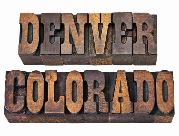 Denver e Colorado em tipo de madeira — Fotografia de Stock