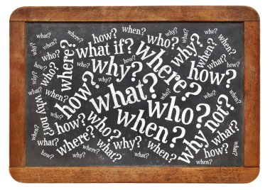 yazı tahtası üzerinde beyin fırtınası sorular