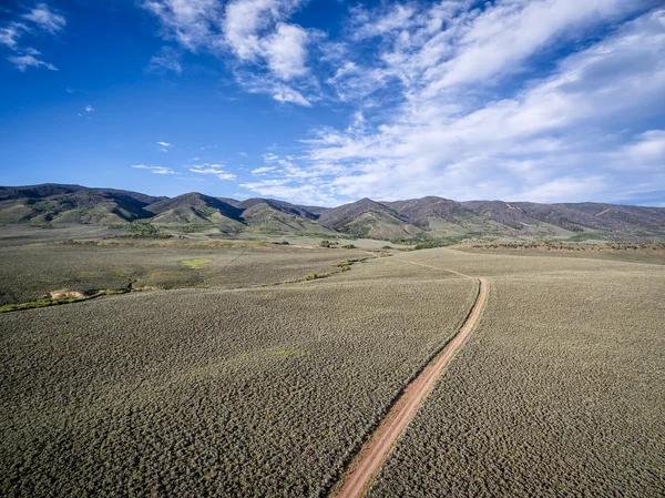 Ranch Straße und Medizin Bogen Berge — Stockfoto