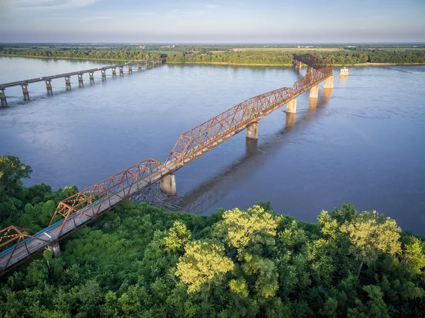 Chain of Rocks Bridge — Stock Photo, Image