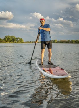Colorado çocuk ayağa