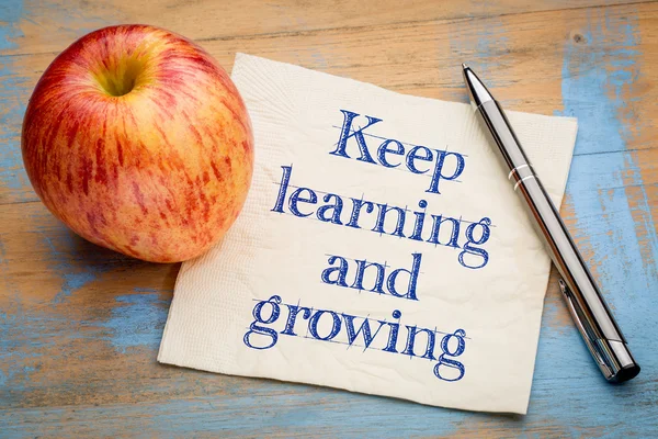 Keep learning and growing — Stock Photo, Image