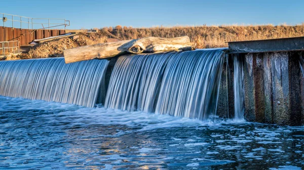 River Diversion Dam Vrain Creek Northern Colorado Platteville Winter Scenery — Stock Photo, Image