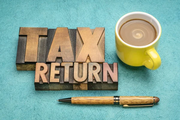 Tax Return Banner Woord Abstract Vintage Letterdruk Blokken Tegen Getextureerd — Stockfoto