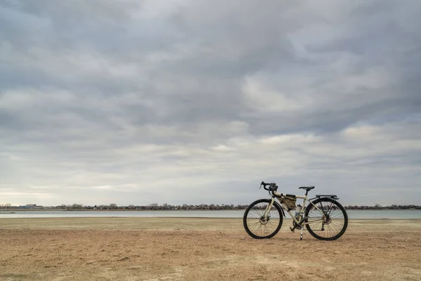 Vélo Printemps Randonnée Navette Vélo Sur Une Plage Lac Boyd — Photo