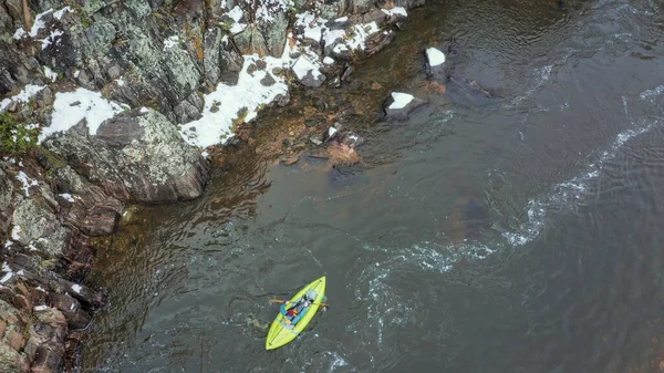 Paddeln Mit Aufblasbarem Wildwasser Kajak Auf Einem Gebirgsfluss Poudre River — Stockfoto