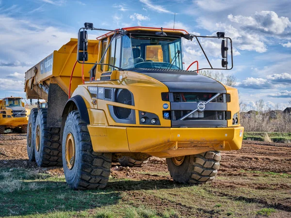 Форт Коллінз Сша Квітня 2021 Сильний Volvo A45G Зчленований Звалище — стокове фото