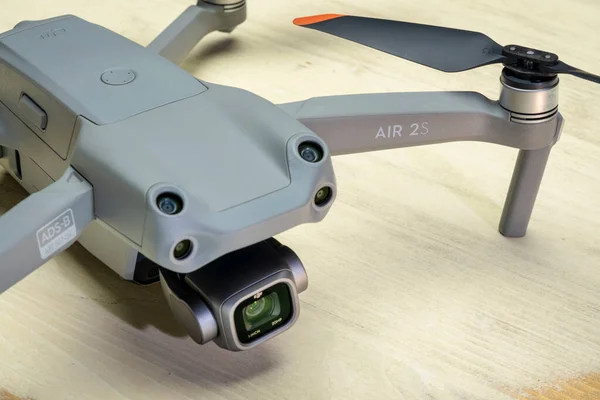 フォートコリンズ 2021年5月6日 新しいDji Mavic Air 先進的な夏用折りたたみ軽量ドローン — ストック写真