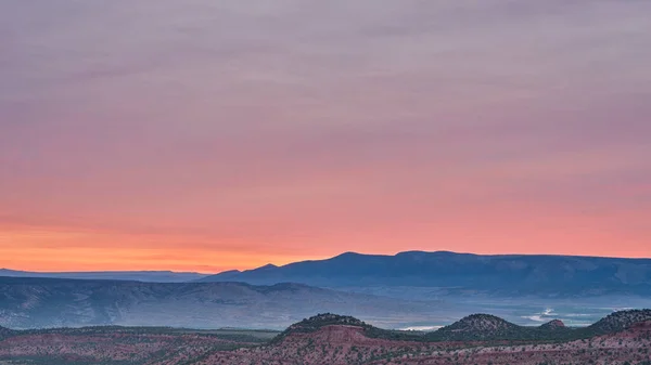 Céu Colorido Sobre Nevoeiro Rio Yampa Amanhecer Perto Monumento Nacional — Fotografia de Stock