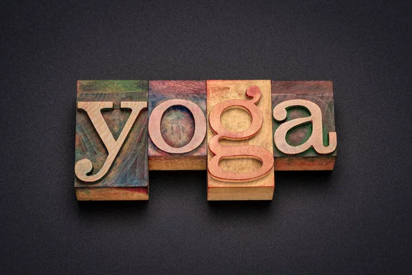 Parola Yoga Testo Letterpress Tipo Legno Blocchi Stampa Macchiati Inchiostri — Foto Stock