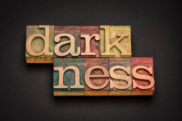 Darkness Word Abstract Vintage Letterpress Wood Type Black Baground Total — Stock Photo, Image