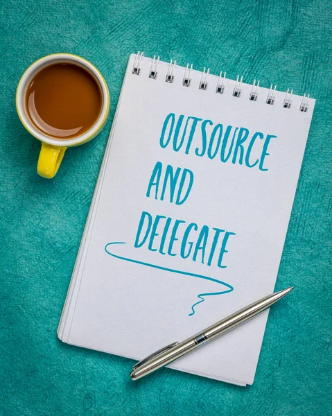Outsource Delegate Advice Handwriting Spiral Sketchbook Cup Coffee Business Time — Zdjęcie stockowe