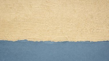 Göl ya da okyanus manzarası mavi ve bej renginde - el yapımı ağaç kabuğu ve bez kağıtları koleksiyonu