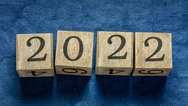 2022 Year Rustic Wooden Blocks Blue Textured Handmade Paper New — Stock Photo, Image