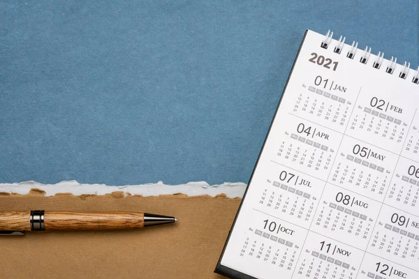 Calendario Escritorio Espiral 2021 Contra Papel Hecho Mano Con Espacio — Foto de Stock