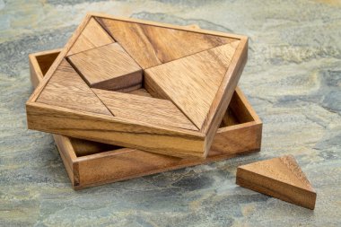 Tangram - Çin Bulmacası oyunu