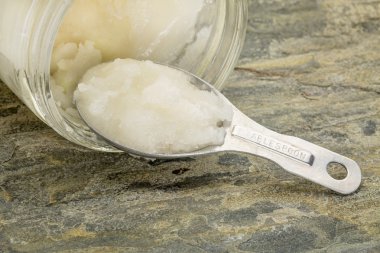 Hindistan cevizi yağı pişirme