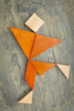 Tangram dans veya şekil çalışan