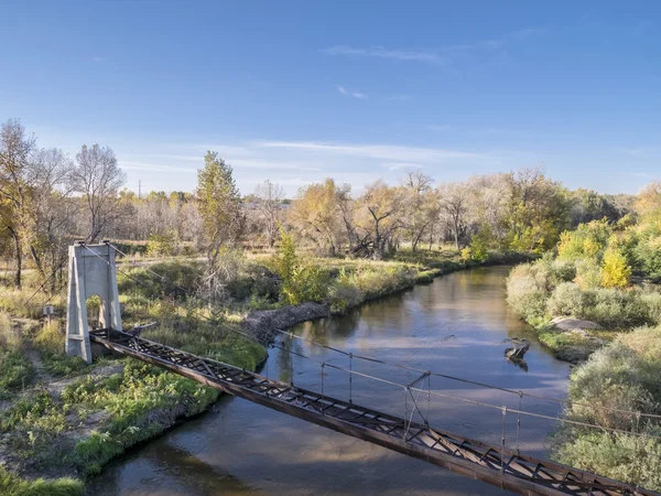 Viejo acueducto de riego río acroos — Foto de Stock