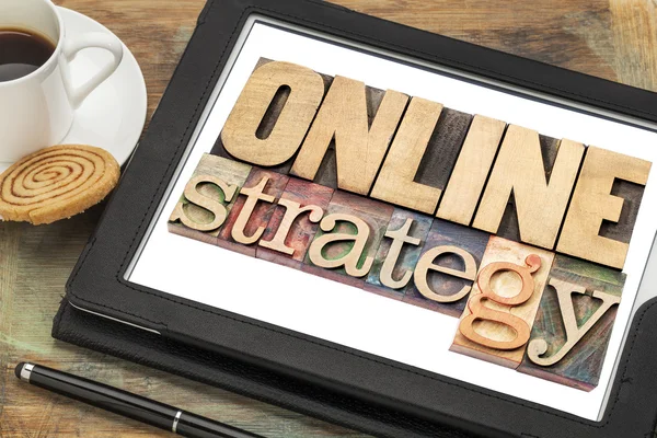 Online strategy on a tablet — Stock Photo, Image