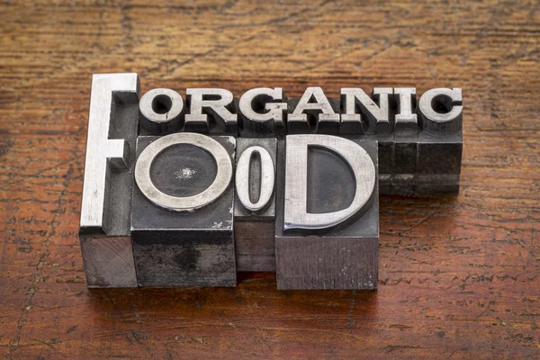 Organic food text in metal type — Stock Photo, Image