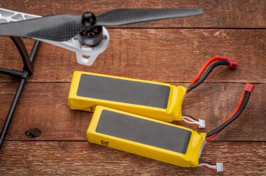 Lityum Polimer batterieies