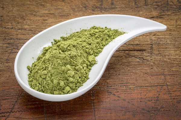 Moringa yaprak tozu — Stok fotoğraf