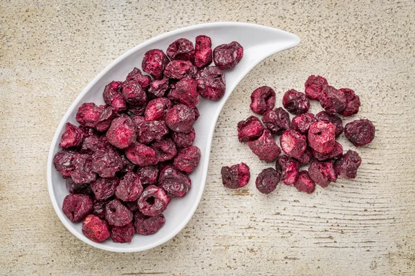 Freeze dried cherries — Stock Photo, Image