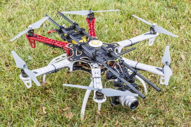 hexacopter drone ile fotoğraf makinesi