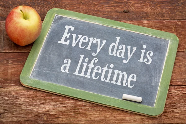 Every day is a lifetime on blackboard — Stock Photo, Image