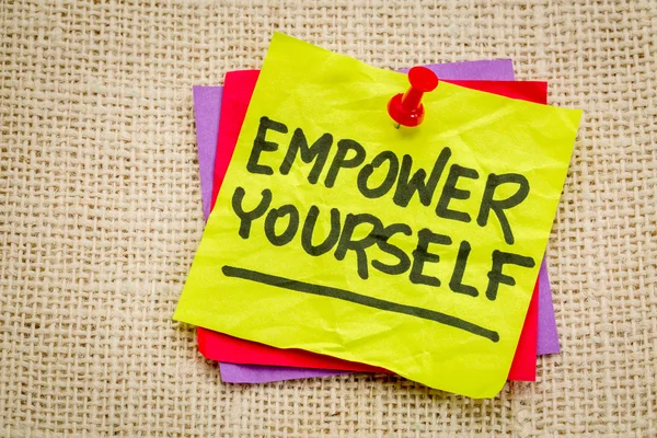 Empower yourself reminder note — Stock Photo, Image