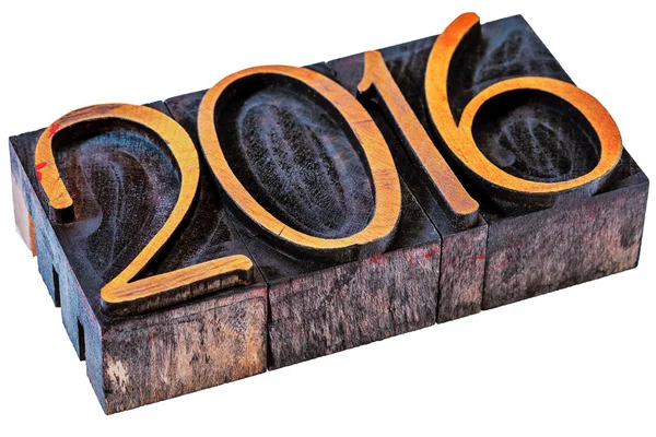 2016 ano - número em tipo de madeira — Fotografia de Stock
