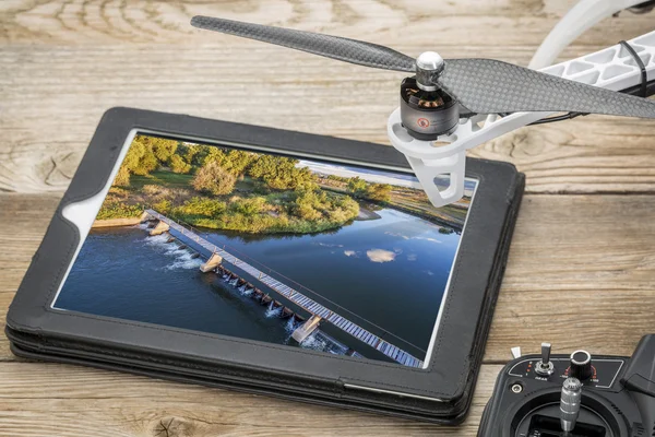 Conceito de fotografia aérea drone — Fotografia de Stock
