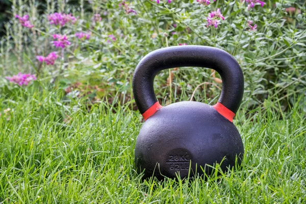 Kettlebell aptidão conc — Fotografia de Stock