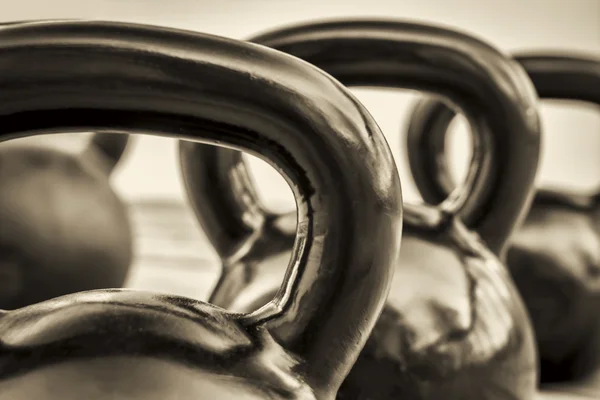 Kettlebells - abstracto en blanco y negro —  Fotos de Stock