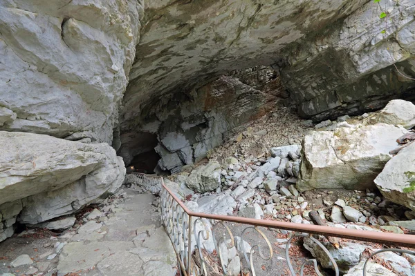 Vorontsovskaya cave system