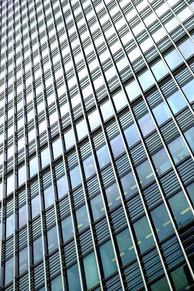 Contemporary office building in London — Stock Photo, Image