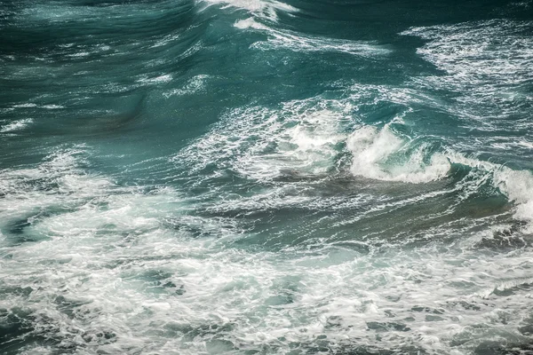 Mar Mediterrâneo na costa de Colliure em França — Fotografia de Stock