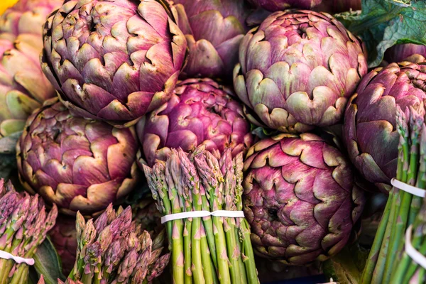 Produtos hortícolas frescos — Fotografia de Stock