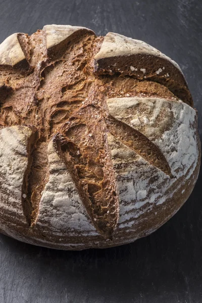 갓 구운된 유기농 빵 — 스톡 사진